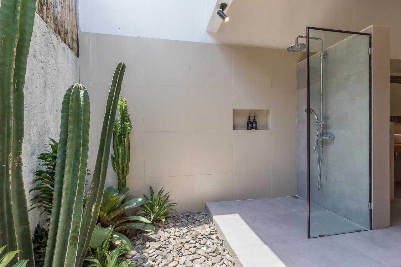 Pulesari 2 Bedrooms Seminyak Eksteriør billede